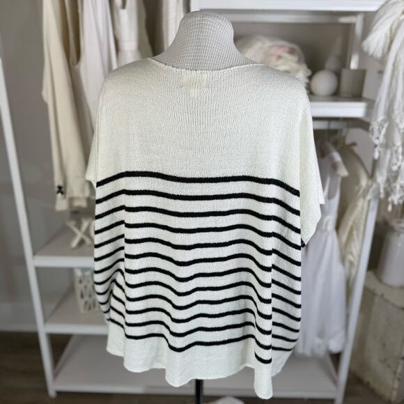 Bibi Women's Sz S (oversized up to XL)  Black & White Striped Sweater #3535 - Picture 5 of 8